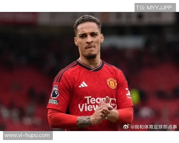 天空:安东尼的僵局在两年合同补偿金,曼联认为他需要让步